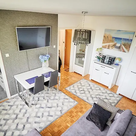 Daire Apartment Gdynia *
